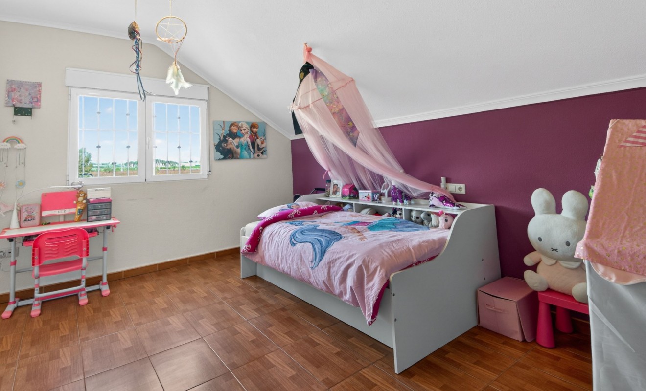 Revente - Finca - Albatera