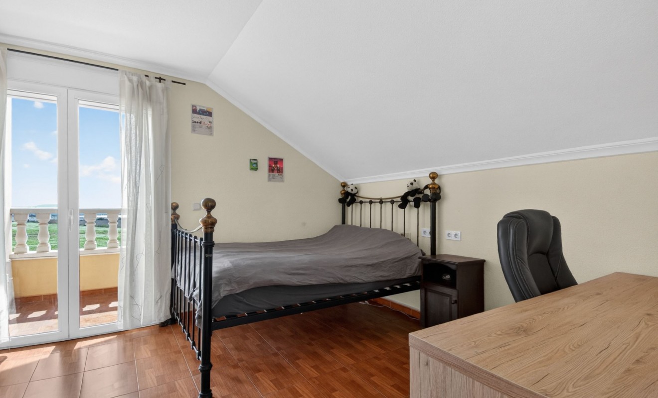 Revente - Finca - Albatera