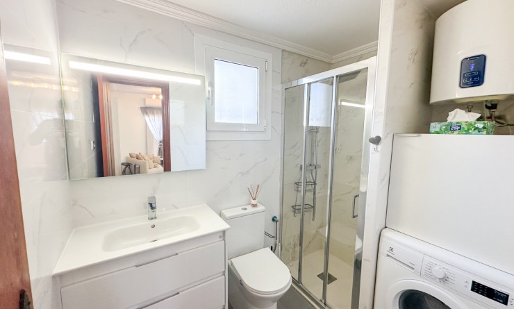 Sale - Apartment / flat - Villamartín