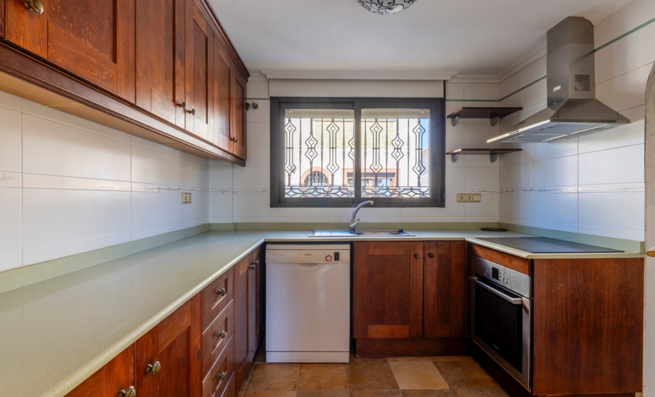 Revente - Villa - Villamartín