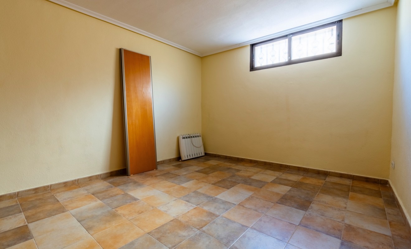 Revente - Villa - Villamartín