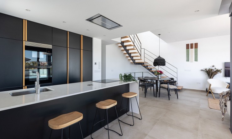 Wederverkoop - House - Dolores