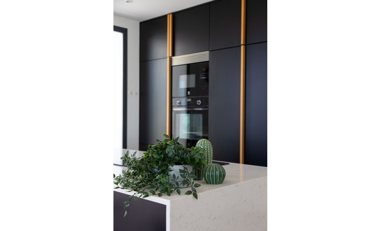 Wederverkoop - House - Dolores