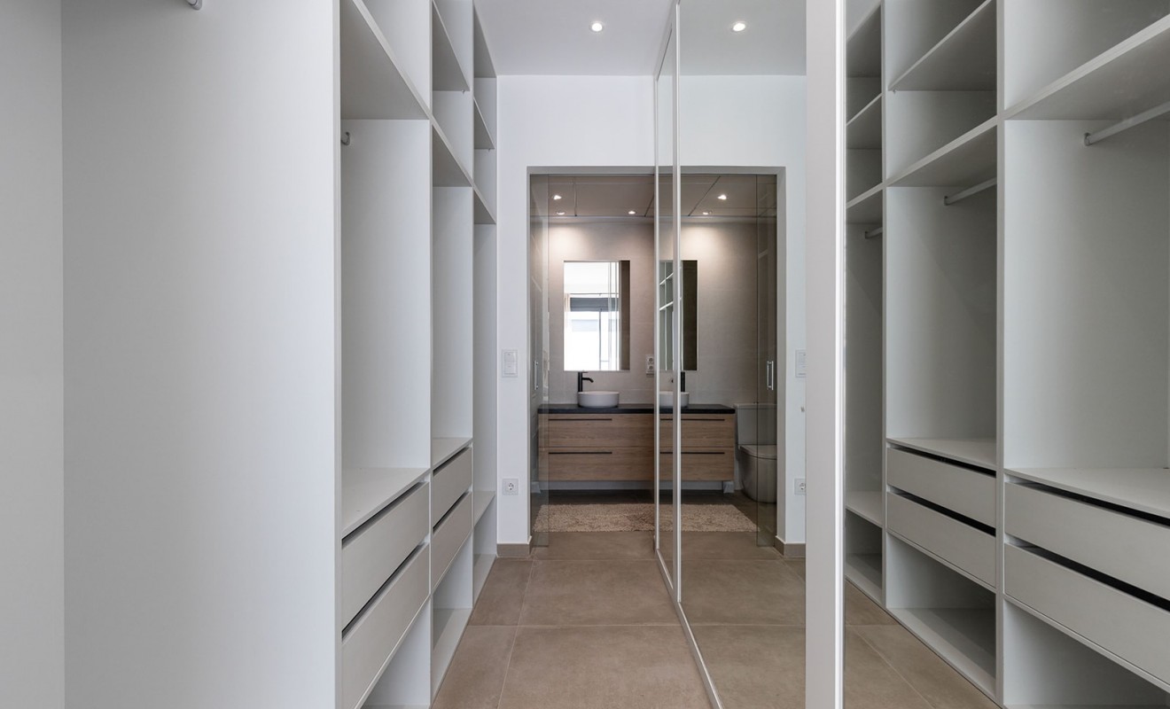 Wederverkoop - House - Dolores