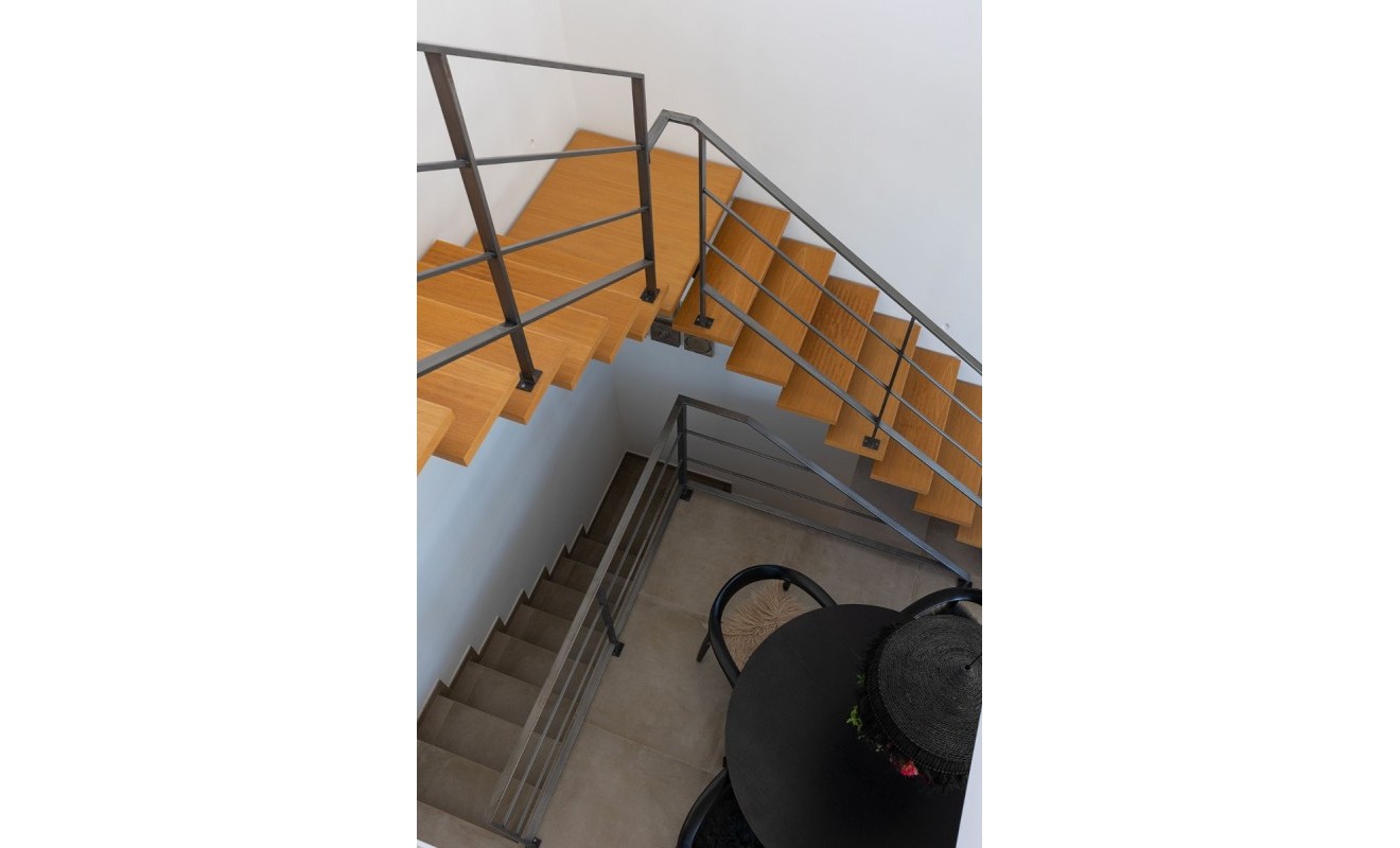 Wederverkoop - House - Dolores