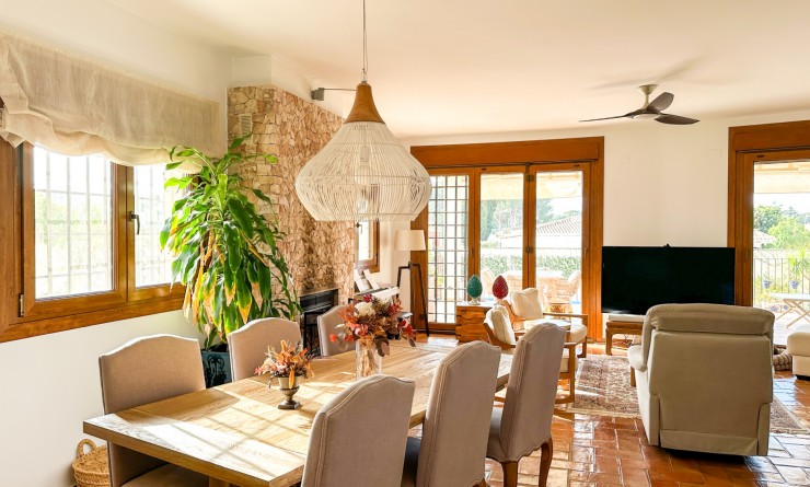 Sale - Villa - Alicante - Campoamor