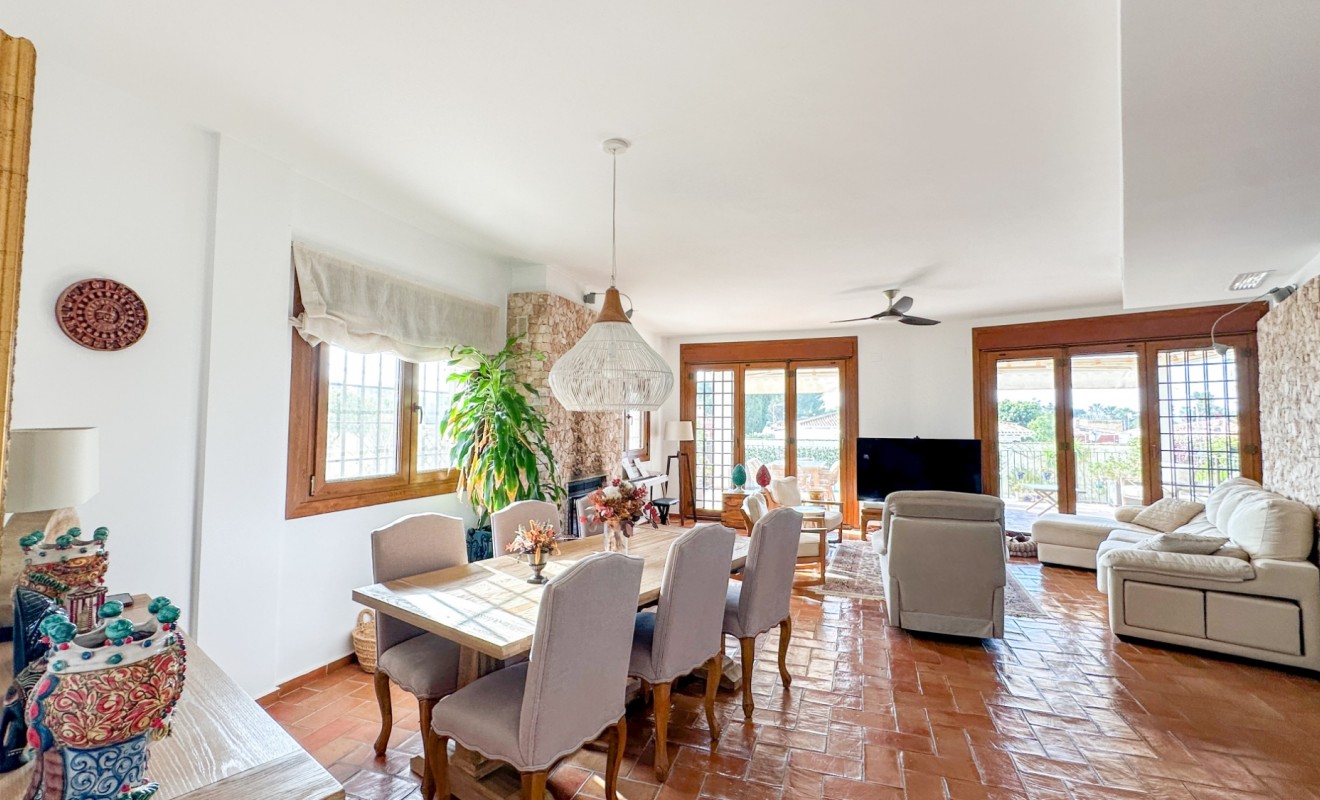 Sale - Villa - Alicante - Campoamor