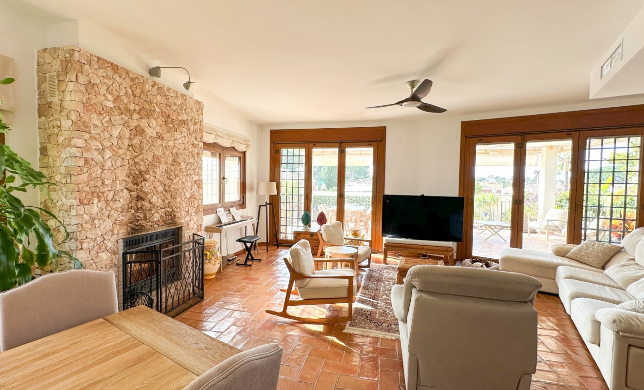 Sale - Villa - Alicante - Campoamor