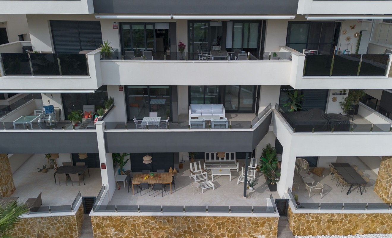 Wederverkoop - Apartment / flat - Orihuela Costa - Orihuela