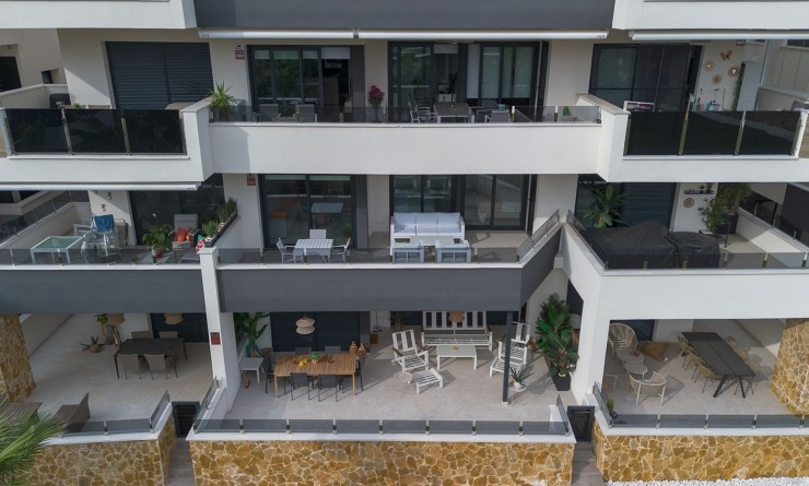 Wederverkoop - Apartment / flat - Orihuela Costa - Orihuela