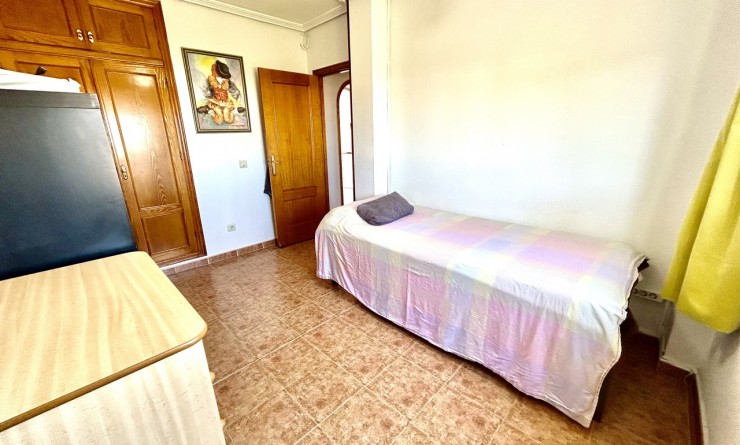 Revente - Appartement - Punta Prima