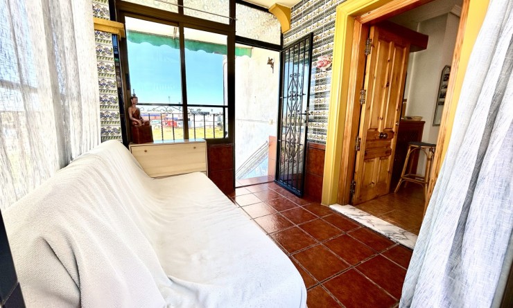 Revente - Appartement - Punta Prima