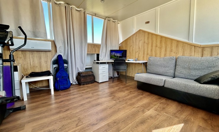 Revente - Appartement - Punta Prima