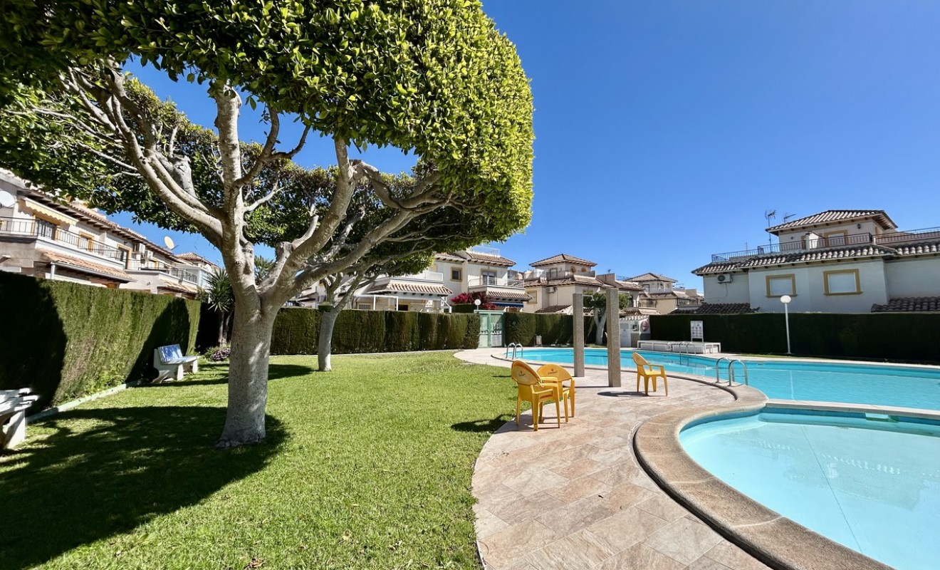 Revente - Appartement - Punta Prima