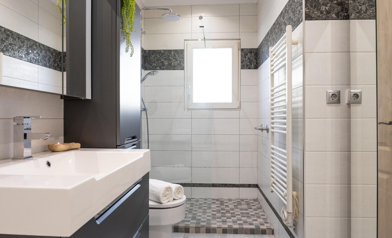 Wederverkoop - Villa - Orihuela Costa - Playa Flamenca