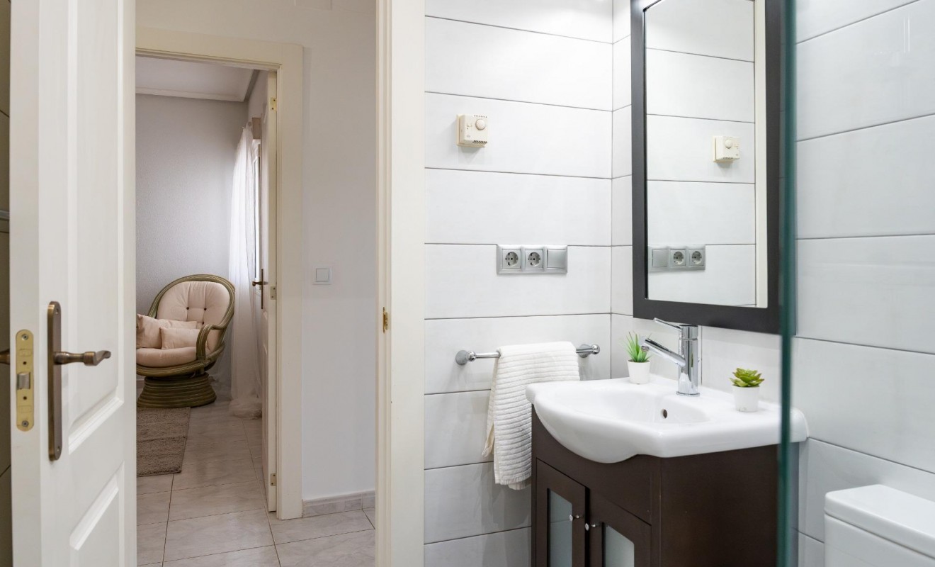 Wederverkoop - Villa - Orihuela Costa - Playa Flamenca