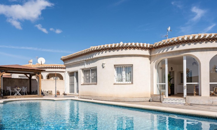 Wederverkoop - Villa - Orihuela Costa - Playa Flamenca