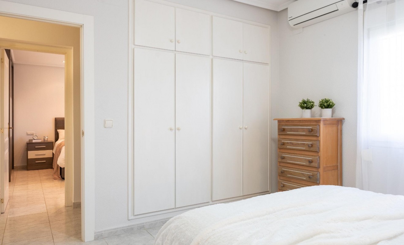 Wederverkoop - Villa - Orihuela Costa - Playa Flamenca