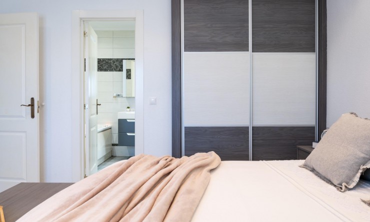 Wederverkoop - Villa - Orihuela Costa - Playa Flamenca