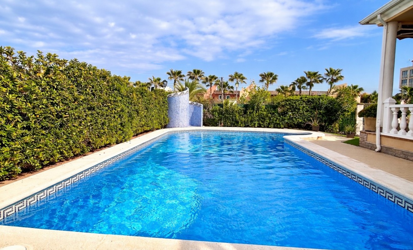 Wederverkoop - Villa - La Mata