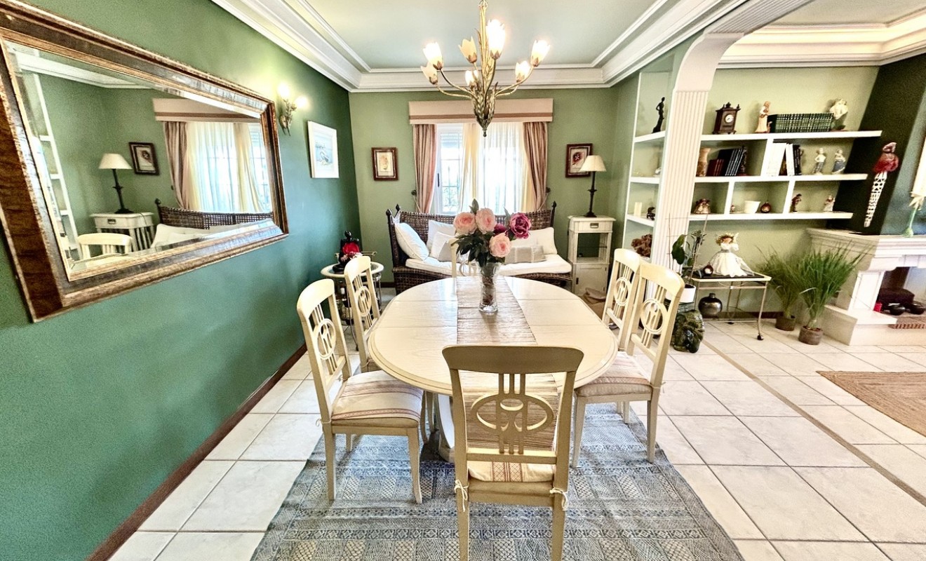 Wederverkoop - Villa - La Mata