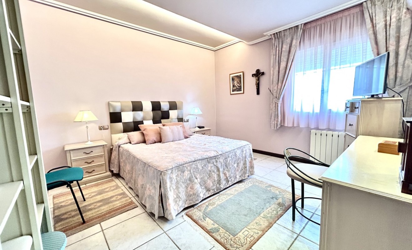 Wederverkoop - Villa - La Mata