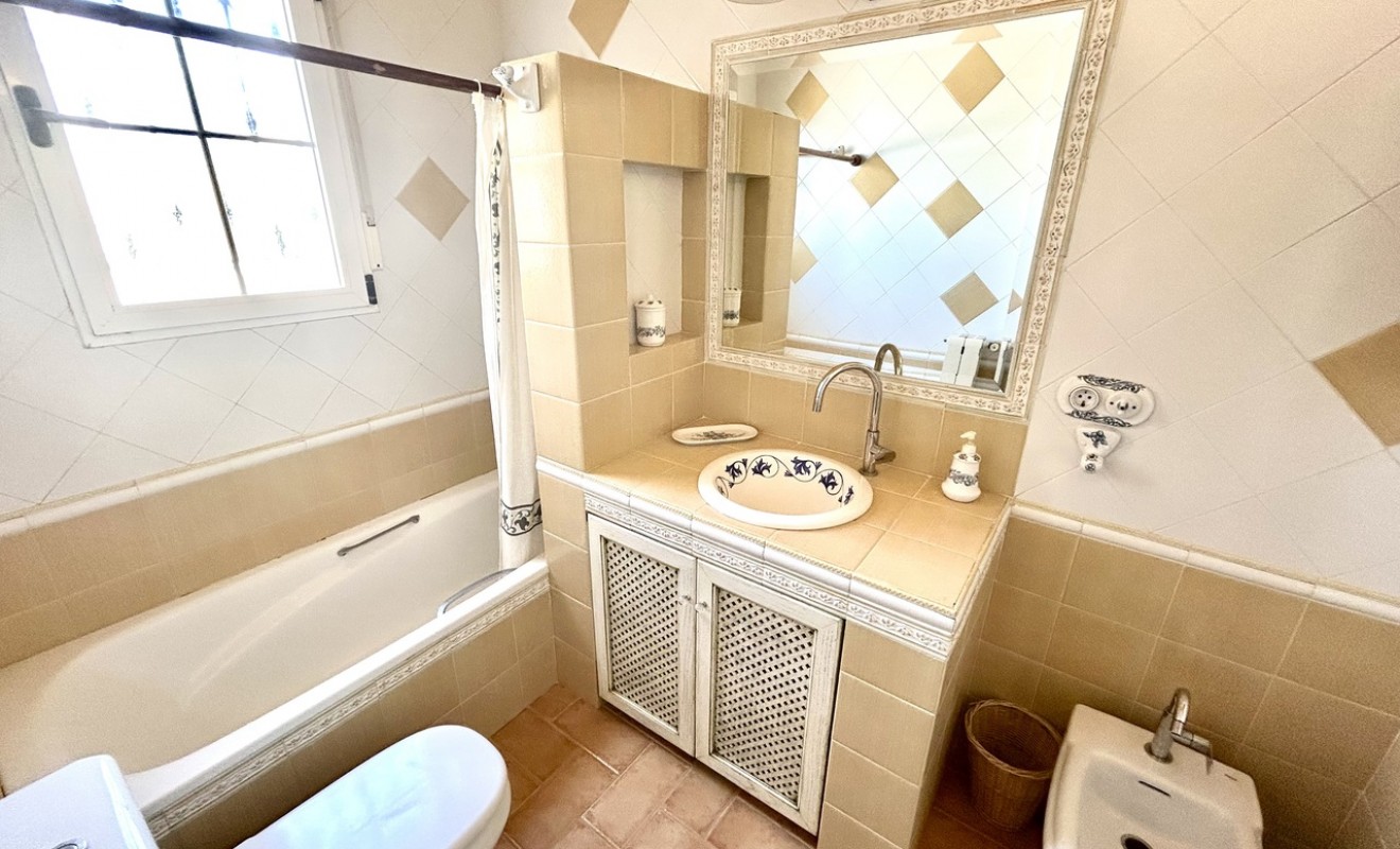 Wederverkoop - Villa - La Mata