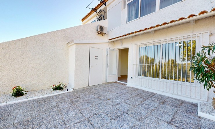 Wederverkoop - Ground Floor Bungalow - Orihuela Costa - Villamartín - Las Filipinas