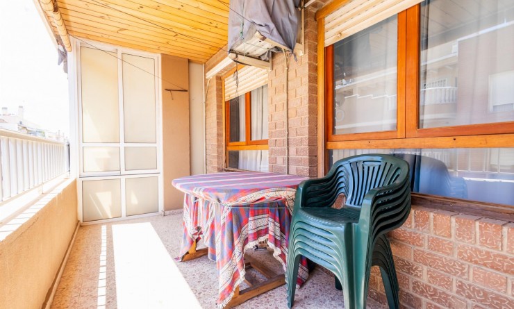 Wederverkoop - Apartamento - Torrevieja - Playa de los Naufragos