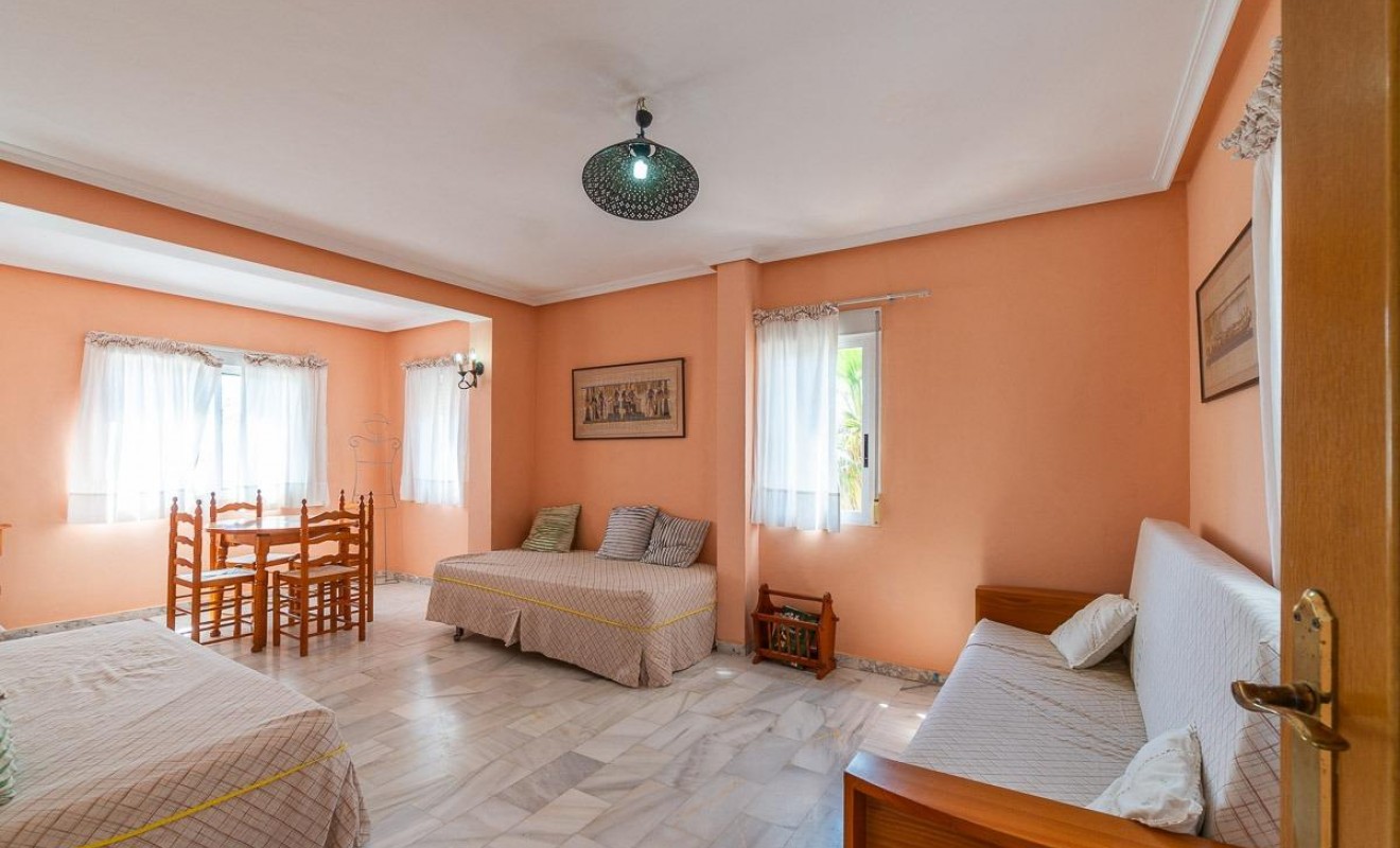 Wederverkoop - Villa - Torrevieja - La Mata