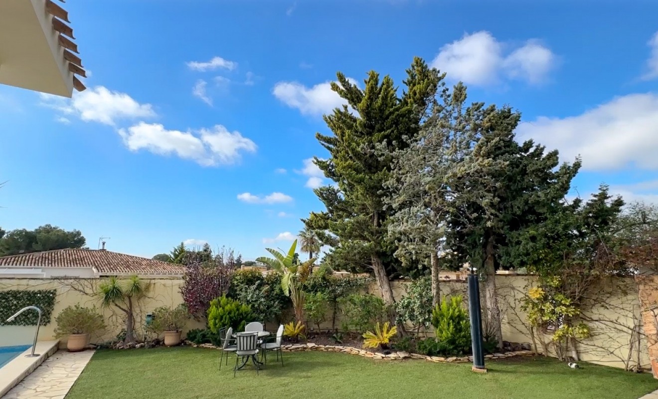 Sale - Villa - Alicante - Campoamor