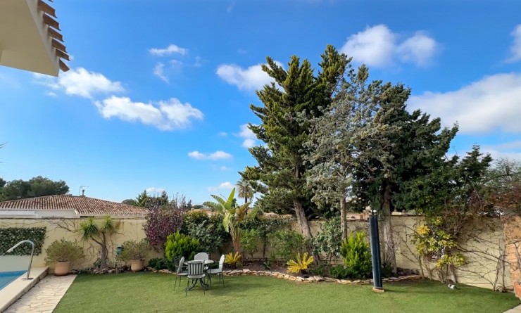 Sale - Villa - Alicante - Campoamor