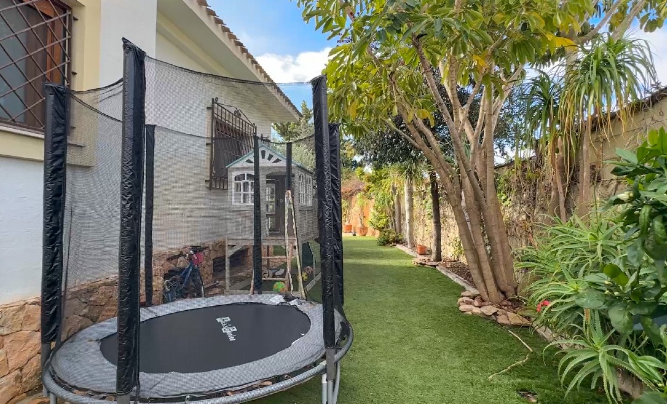 Sale - Villa - Alicante - Campoamor