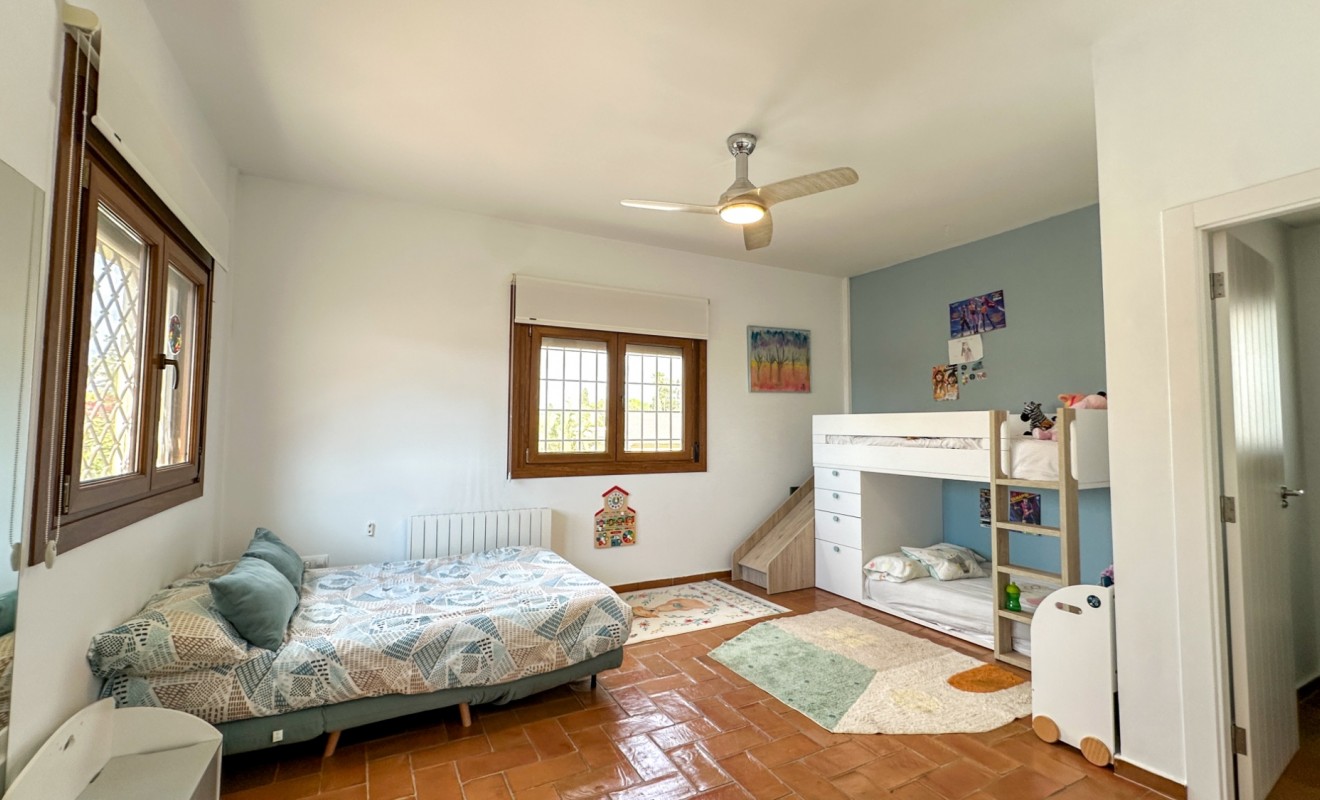 Sale - Villa - Alicante - Campoamor