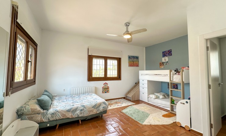 Sale - Villa - Alicante - Campoamor