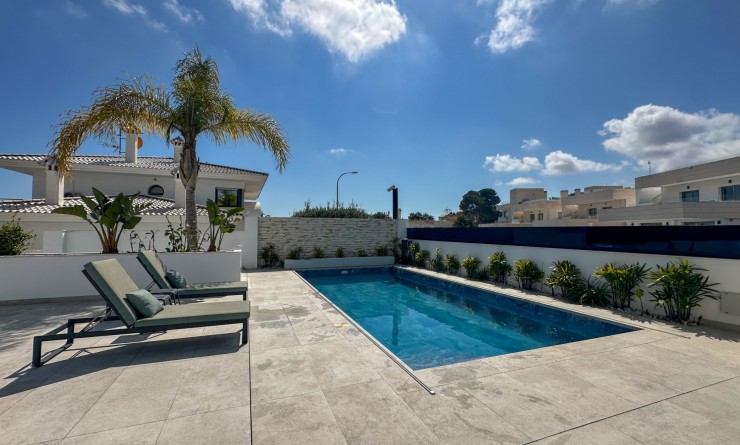 Wederverkoop - Villa - Orihuela Costa - Villamartín