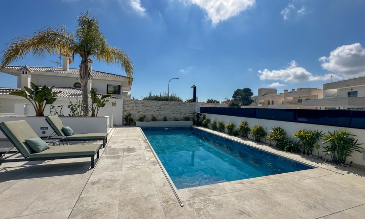 Wederverkoop - Villa - Orihuela Costa - Villamartín