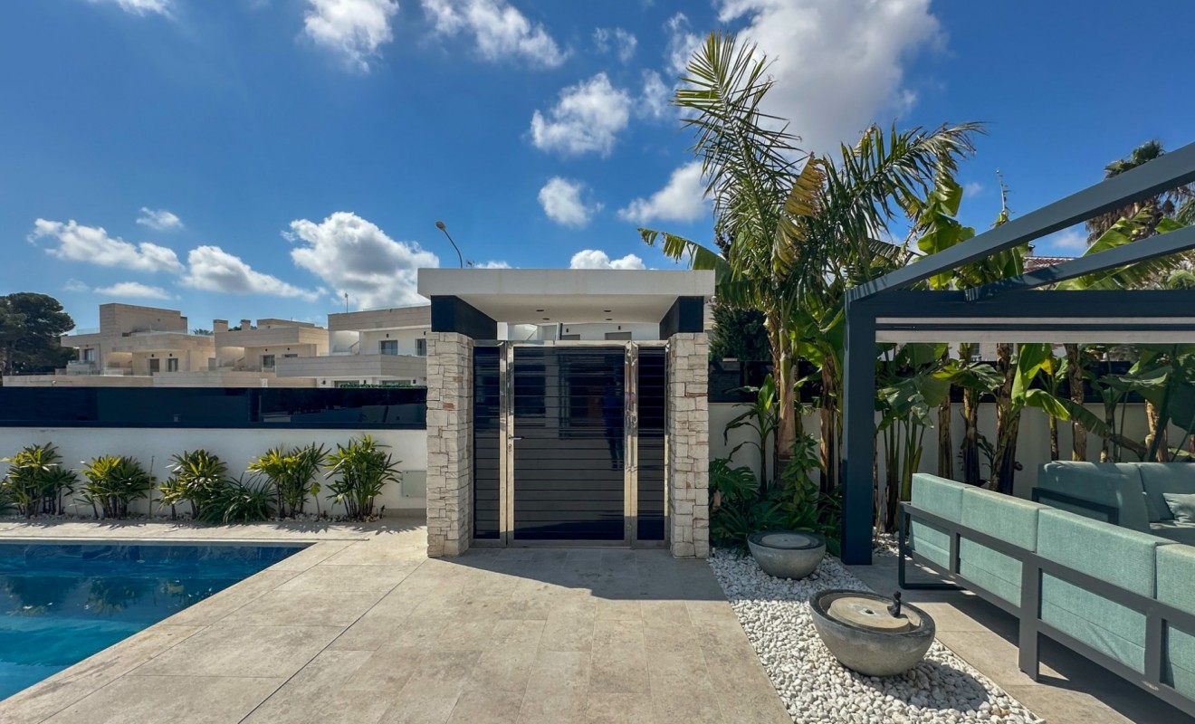 Wederverkoop - Villa - Orihuela Costa - Villamartín