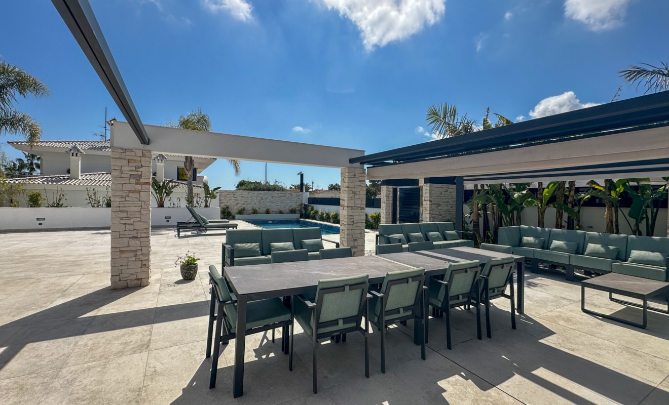 Wederverkoop - Villa - Orihuela Costa - Villamartín