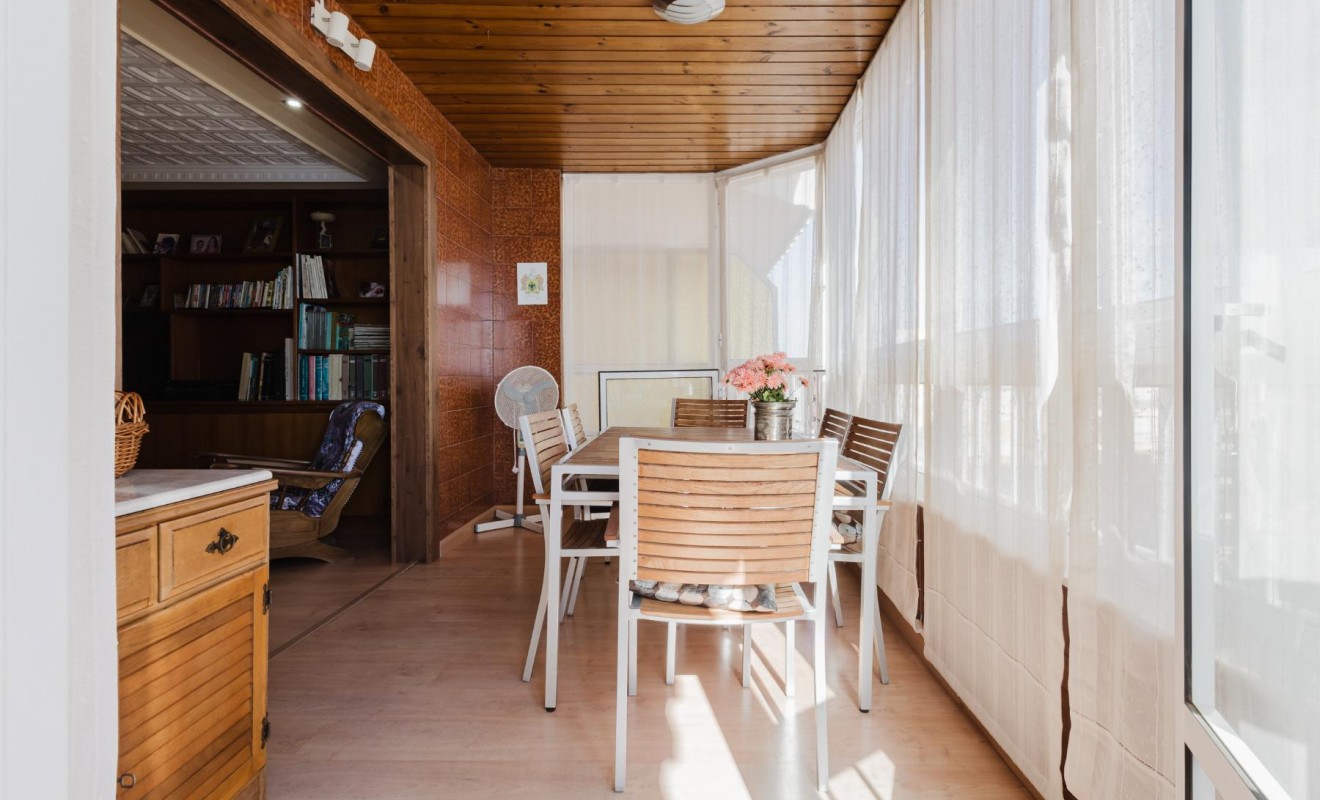 Wederverkoop - Apartamento - Torrevieja - Playa del Acequión