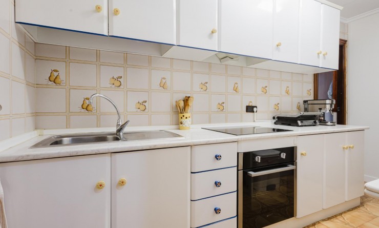 Wederverkoop - Apartamento - Torrevieja - Playa del Acequión