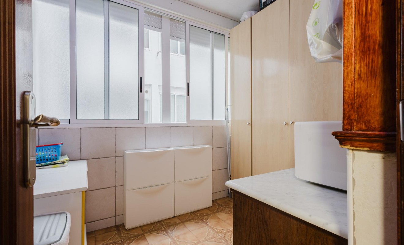 Wederverkoop - Apartamento - Torrevieja - Playa del Acequión