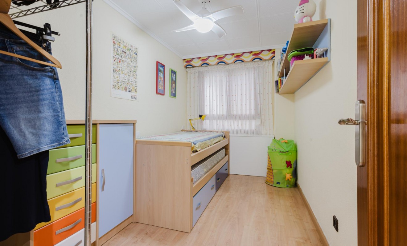 Wederverkoop - Apartamento - Torrevieja - Playa del Acequión