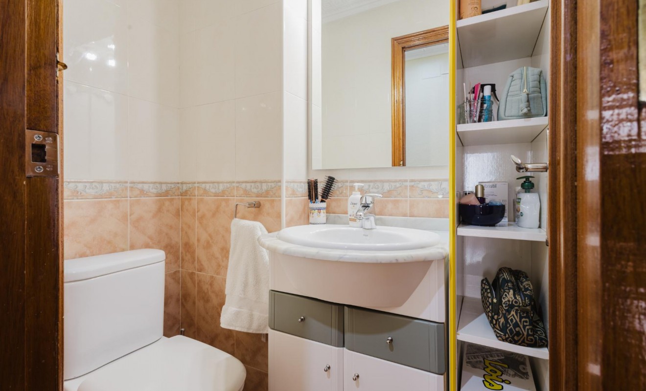 Wederverkoop - Apartamento - Torrevieja - Playa del Acequión