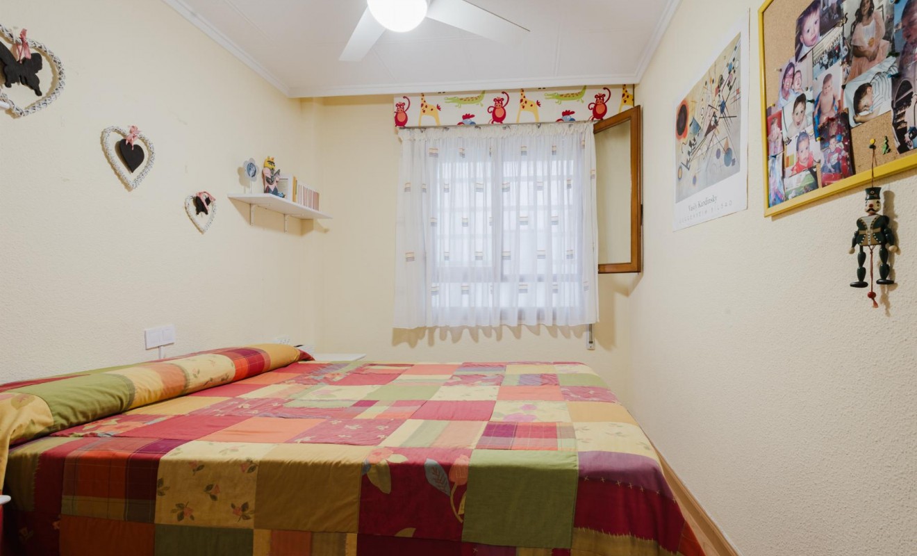 Wederverkoop - Apartamento - Torrevieja - Playa del Acequión