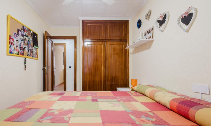 Wederverkoop - Apartamento - Torrevieja - Playa del Acequión