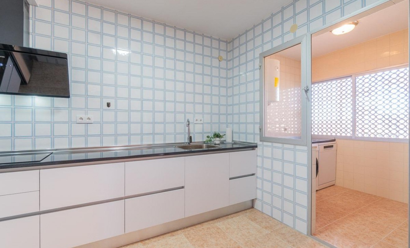 Wederverkoop - Flat - Orihuela Costa - La Zenia