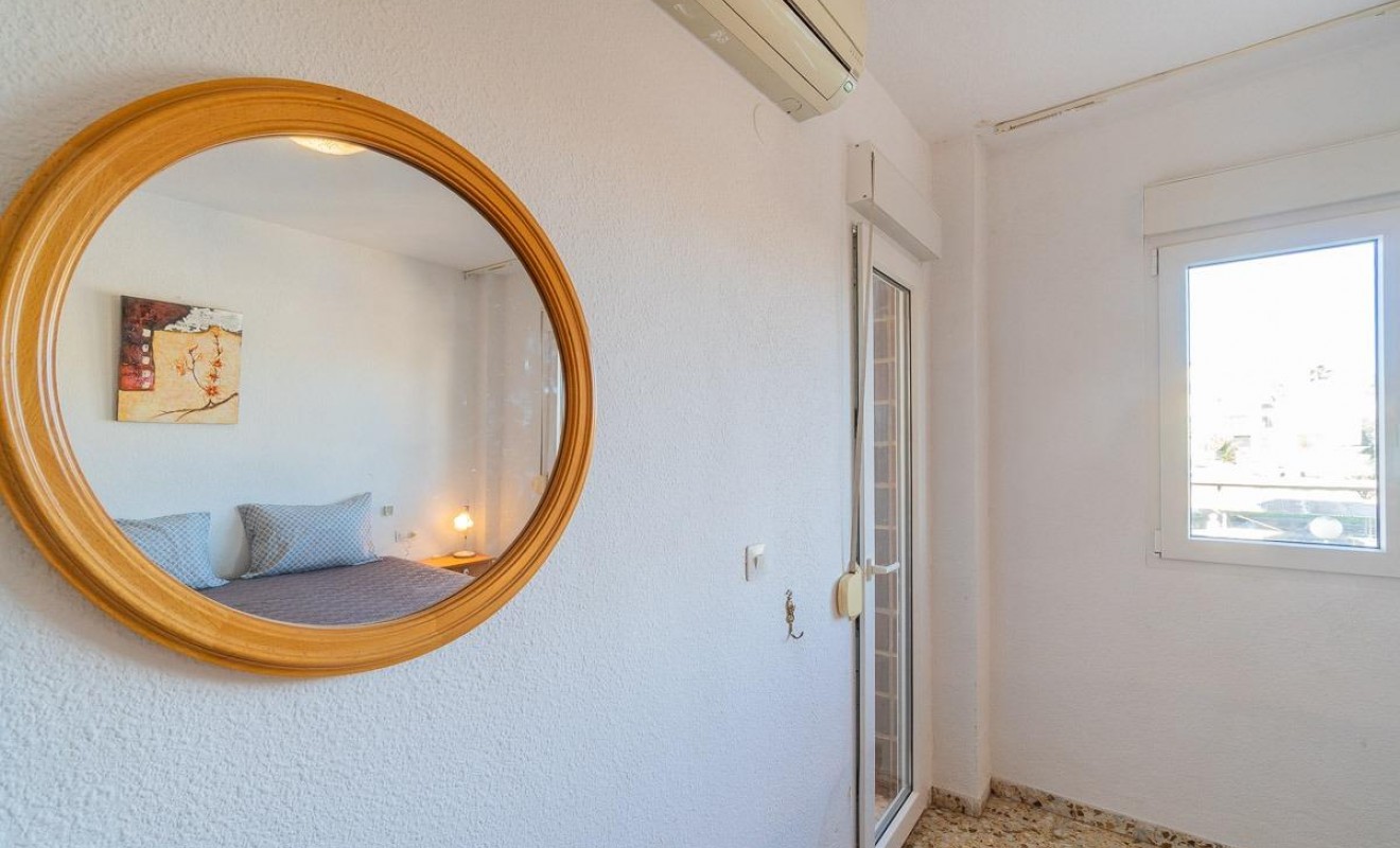 Wederverkoop - Flat - Orihuela Costa - La Zenia