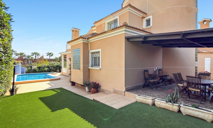 Wederverkoop - Detached villa - Torrevieja - Torrelamata - La Mata