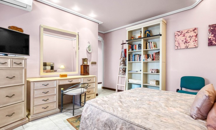 Wederverkoop - Detached villa - Torrevieja - Torrelamata - La Mata